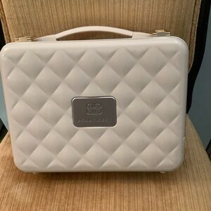 Light Pink Makeup Case